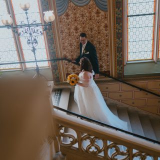 Rating this registry office 10/10 and the wedding 11/10 🥹💗 

keywords:
Hochzeitsfotografin Wien, hochzeitsfotograf niederösterreich, wedding photos, standesamtliche Trauung, cinematic storytelling, ceremony, real wedding moments, Vienna wedding photography, hochzeitsfotos, candid wedding photos, wedding location Austria, timeless wedding photography